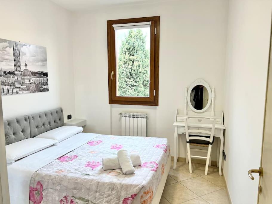 Apartamento Comfyspot Rosia Exterior foto