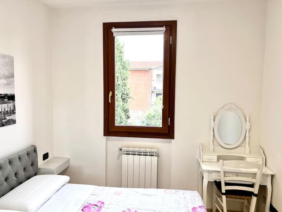 Apartamento Comfyspot Rosia Exterior foto